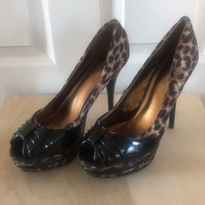 GUC Bamboo brand Leopard Print Stilettos